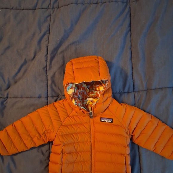 Patagonia Kids Orange Puffer Jacket 6-12 Months
